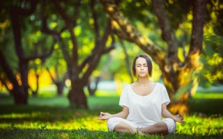 海星体育网址|周五德甲焦点对决，圣保利迎战汉堡，进攻效率与定位球战术或定胜负