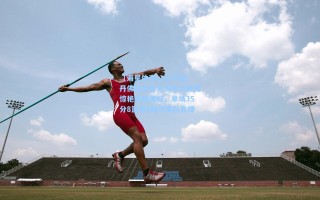 【海星体育app下载】丹佛掘金官方发布沃特森惊艳数据海报，单场35分8篮板4助攻率队告捷