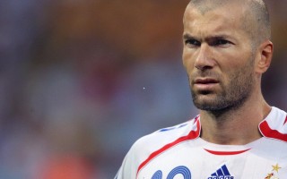 海星体育官网：数据亮眼却临退货风险，帕利尼亚困境折射现代足球转会迷思